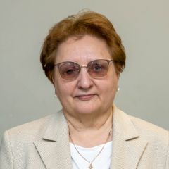 Спирина Елена